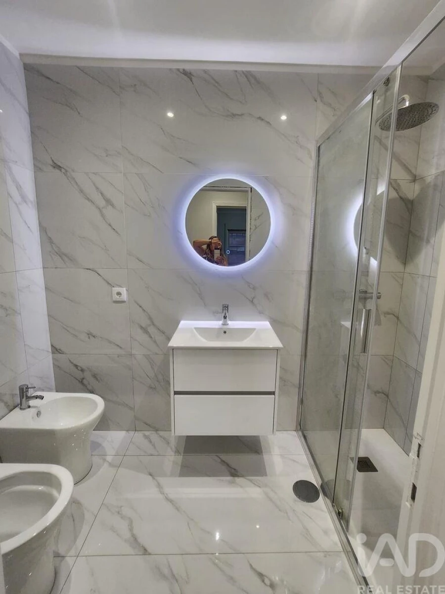 Apartamento T1 para Venda em Madalena Foto 19
