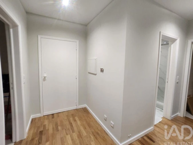 Apartamento T1 para Venda em Madalena Foto 10