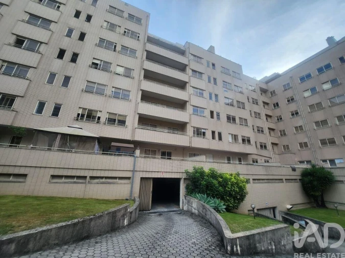Apartamento T1 para Venda em Madalena Foto 24