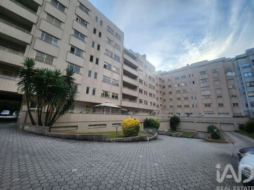 Apartamento T1 para Venda em Madalena Foto 22