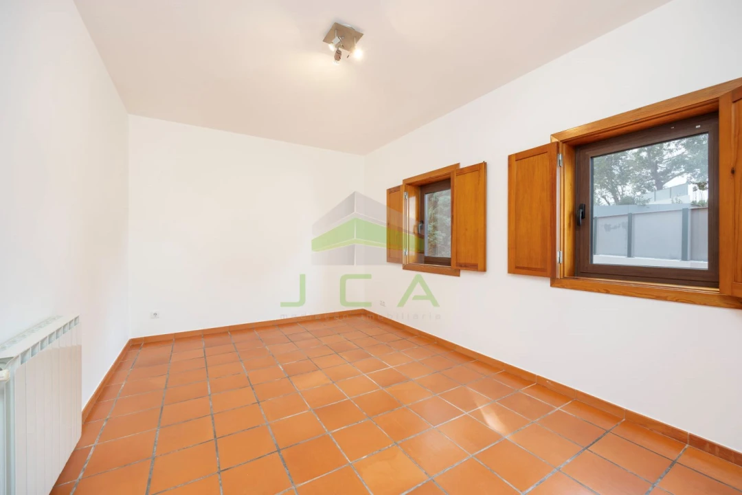 Moradia T6 para Venda em Leiria, Pousos, Barreira e Cortes Foto 21