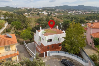 Moradia T6 para Venda em Leiria, Pousos, Barreira e Cortes