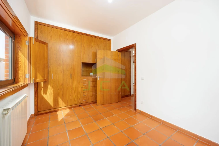 Moradia T6 para Venda em Leiria, Pousos, Barreira e Cortes Foto 25