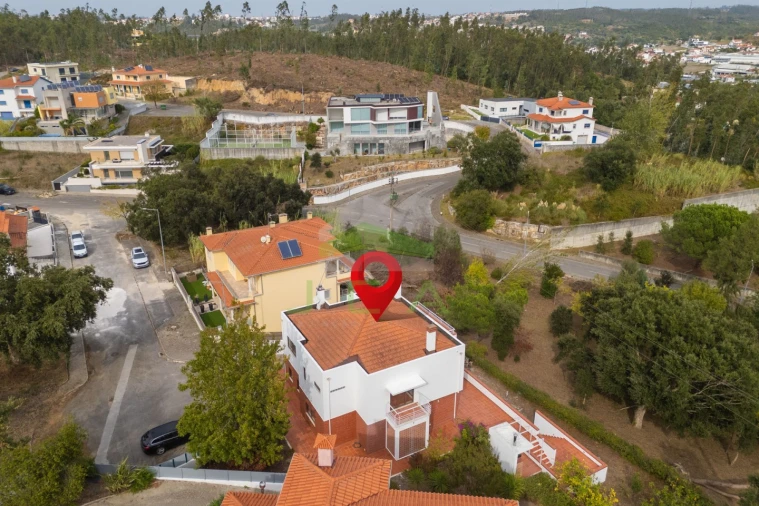 Moradia T6 para Venda em Leiria, Pousos, Barreira e Cortes Foto 59