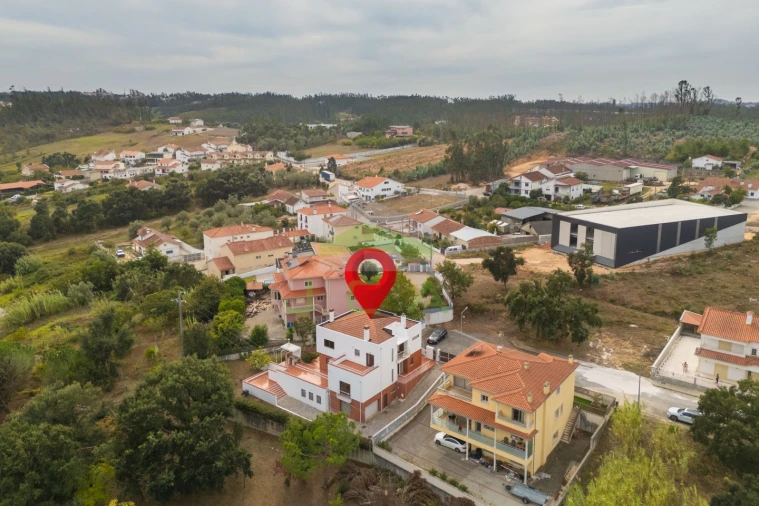 Moradia T6 para Venda em Leiria, Pousos, Barreira e Cortes Foto 62