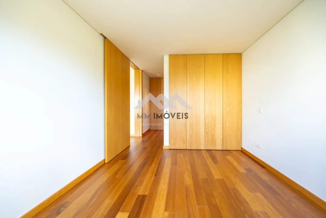 Apartamento T1 para Arrendamento em Santa Marinha e São Pedro da Afurada Foto 19