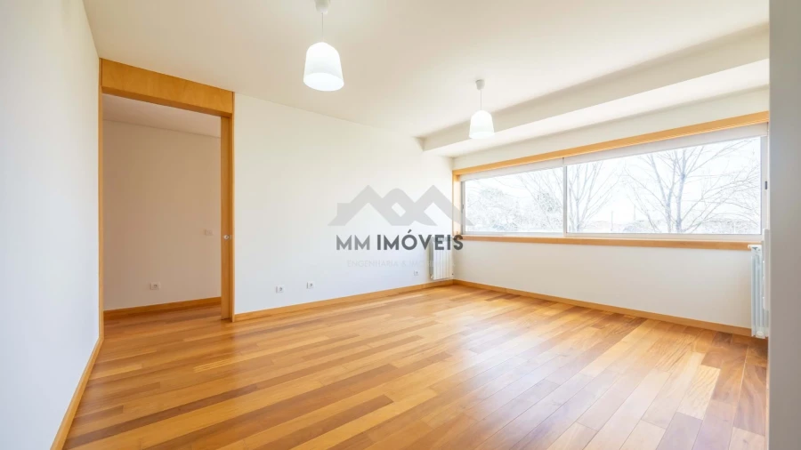 Apartamento T1 para Arrendamento em Santa Marinha e São Pedro da Afurada