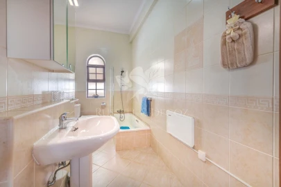 Moradia T3 para Venda em Olhão