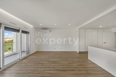 Apartamento T2 para Arrendamento em Mafra