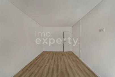 Apartamento T2 para Arrendamento em Mafra