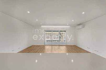 Apartamento T2 para Arrendamento em Mafra