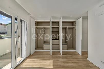 Apartamento T2 para Arrendamento em Mafra