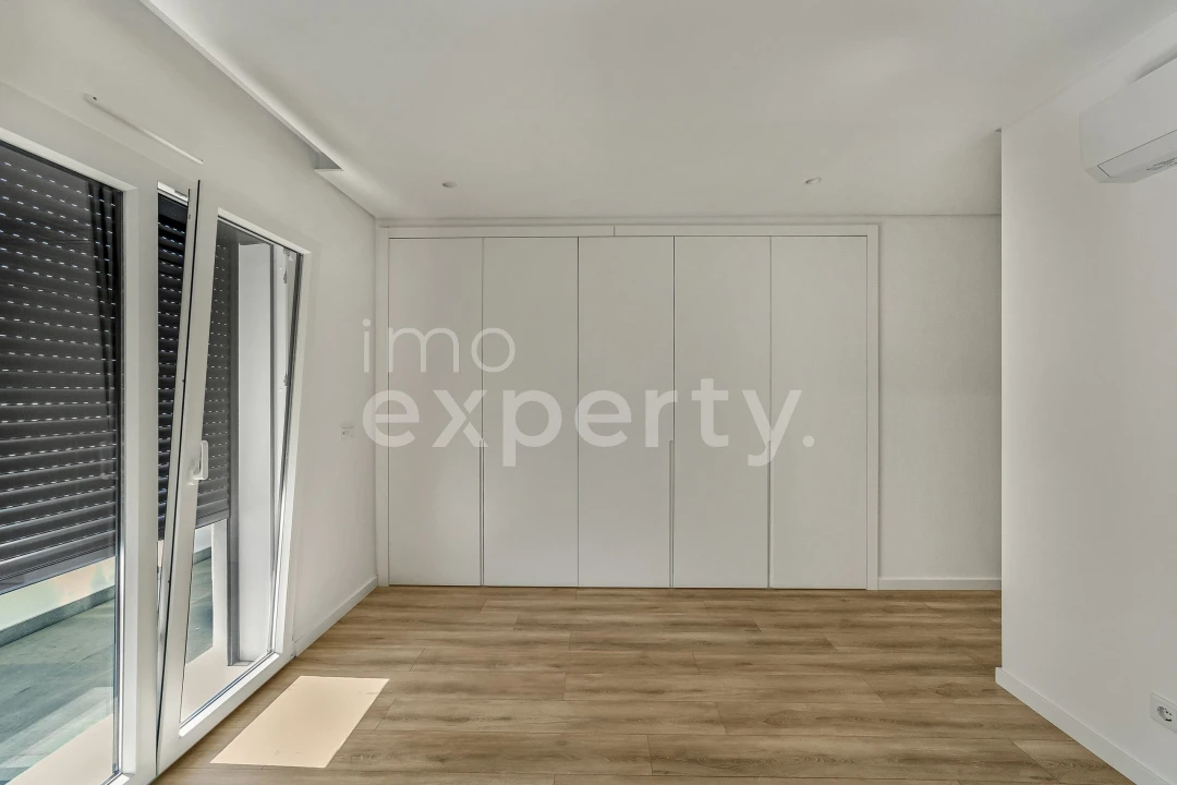 Apartamento T2 para Arrendamento em Mafra Foto 7