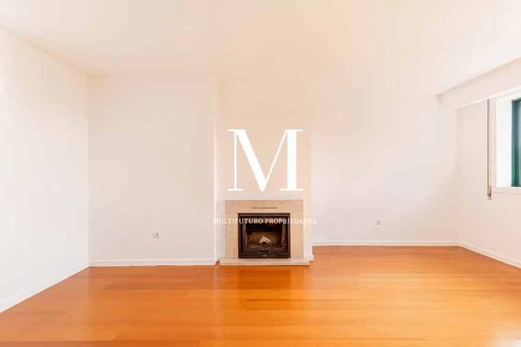 Apartamento T2 para Venda em Valongo Foto 3