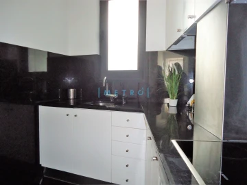 Apartamento T1 para Arrendamento em Aldoar, Foz do Douro e Nevogilde