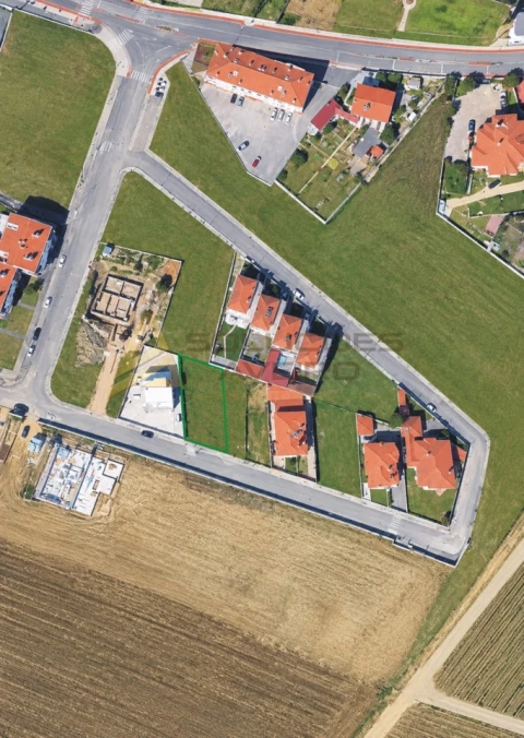 Terreno para Venda em Oliveira do Bairro