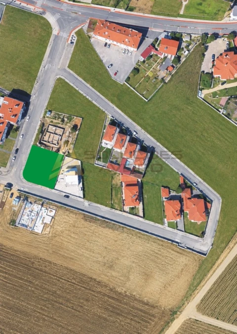 Terreno para Venda em Oliveira do Bairro