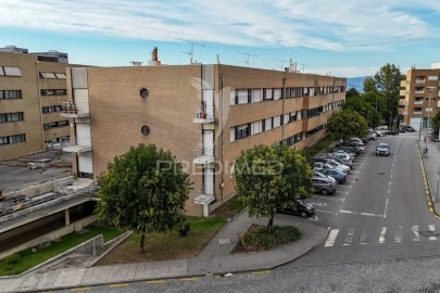 Apartamento T4 para Venda em São Vicente (Braga)