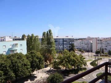 Apartamento T2 para Venda em Almada, Cova da Piedade, Pragal e Cacilhas