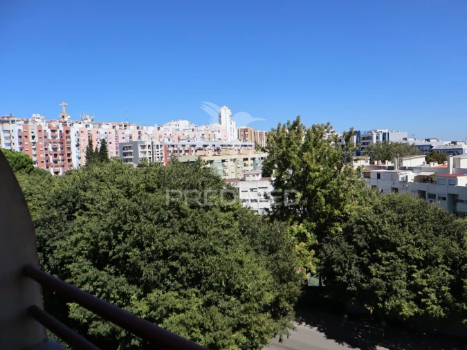 Apartamento T2 para Venda em Almada, Cova da Piedade, Pragal e Cacilhas Foto 17