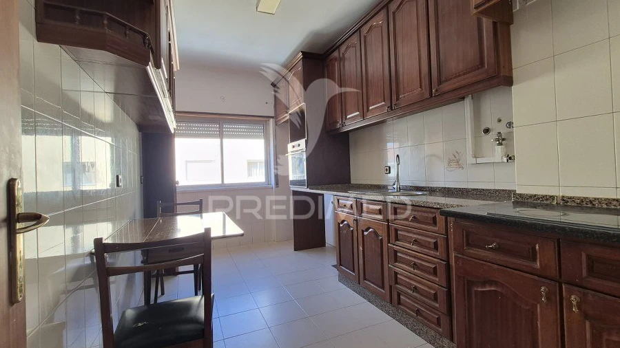 Apartamento T2 para Venda em Rio de Mouro