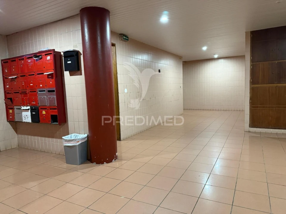 Apartamento T2 para Venda em Setubal (São Sebastião) Foto 3