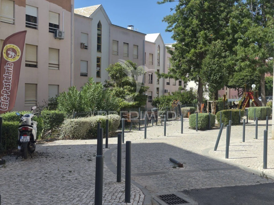 Apartamento T2 para Venda em União das Freguesias de Setúbal Foto 4