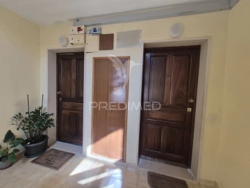 Apartamento T2 para Venda em União das Freguesias de Setúbal