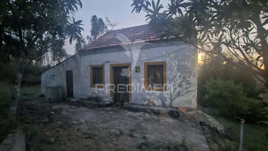 Moradia T3 para Venda em Areias e Pias Foto 2