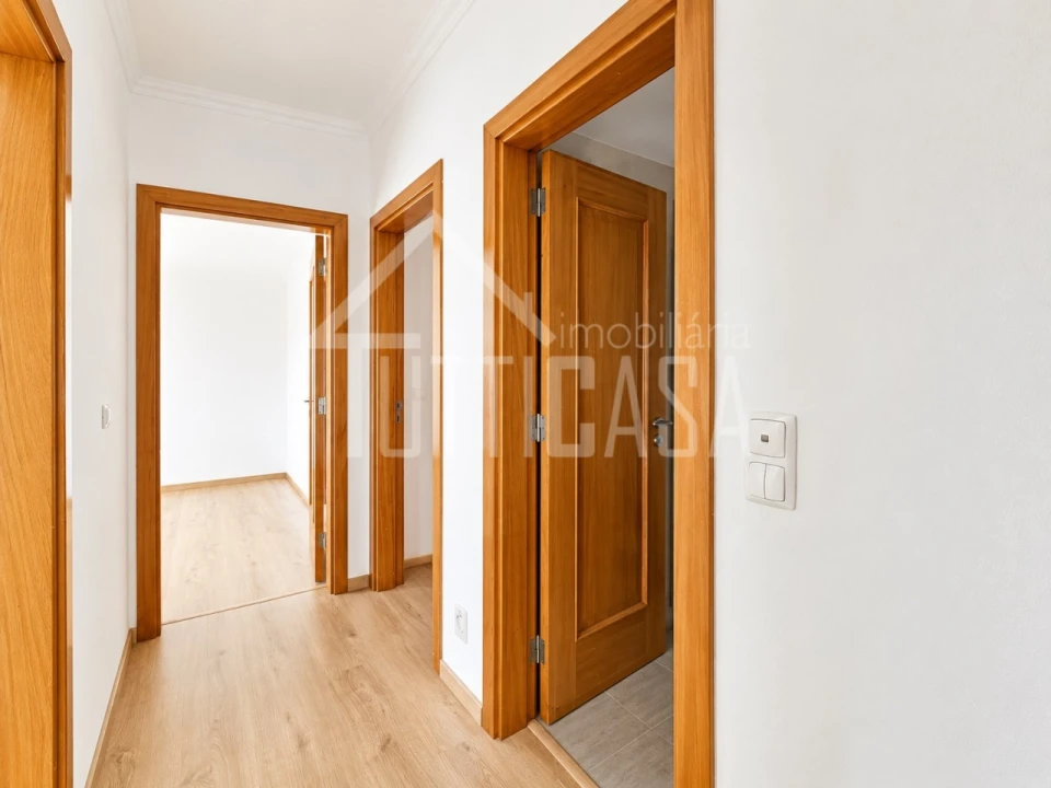 Apartamento T3 para Venda em Malveira e São Miguel de Alcainça Foto 12