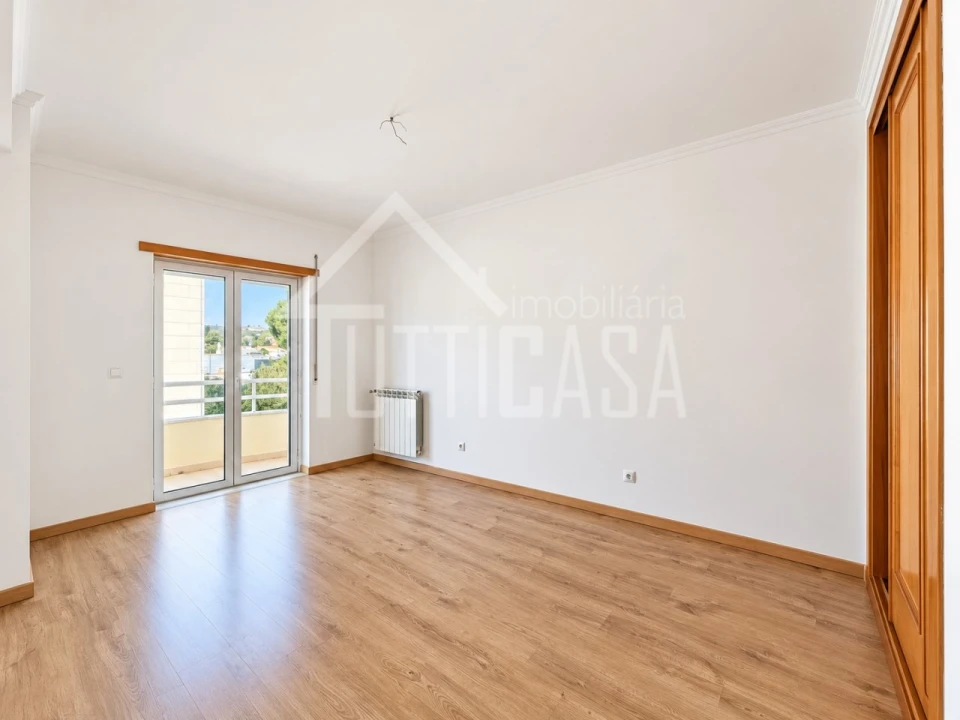 Apartamento T3 para Venda em Malveira e São Miguel de Alcainça Foto 21