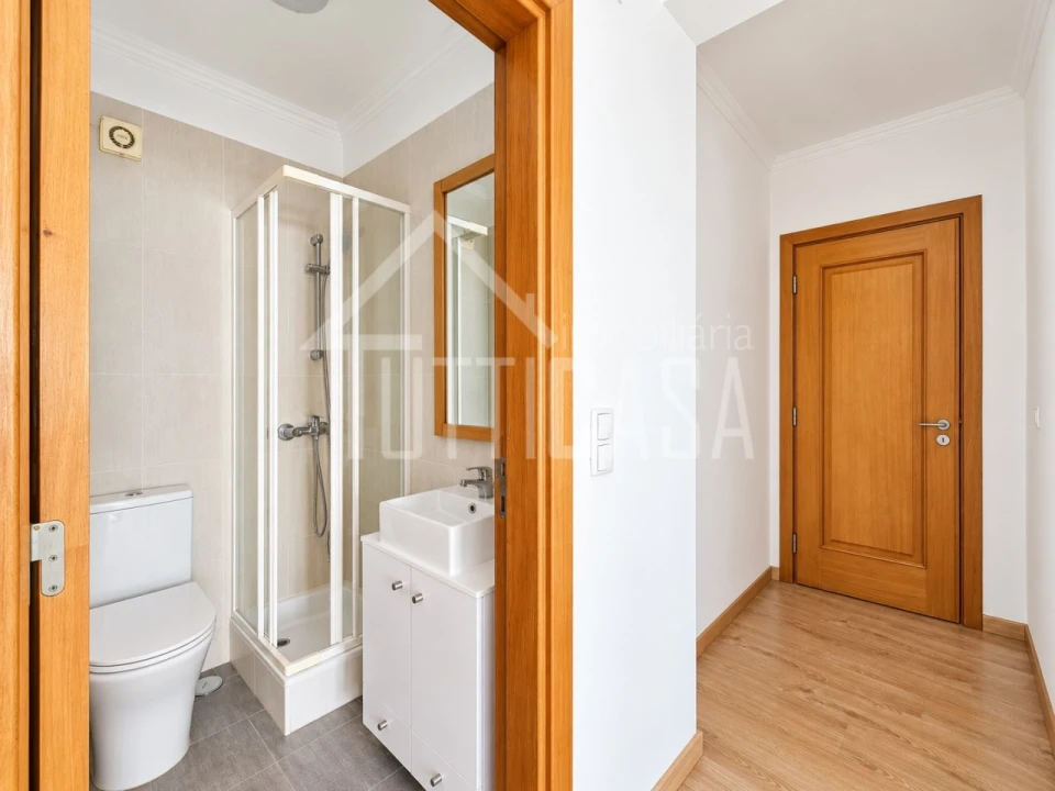 Apartamento T3 para Venda em Malveira e São Miguel de Alcainça Foto 23