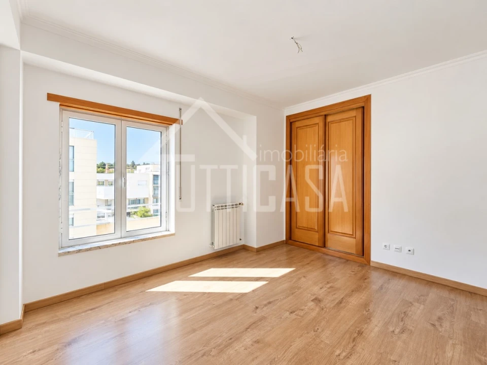 Apartamento T3 para Venda em Malveira e São Miguel de Alcainça Foto 26