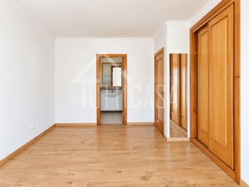Apartamento T3 para Venda em Malveira e São Miguel de Alcainça