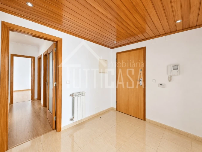 Apartamento T3 para Venda em Malveira e São Miguel de Alcainça Foto 11