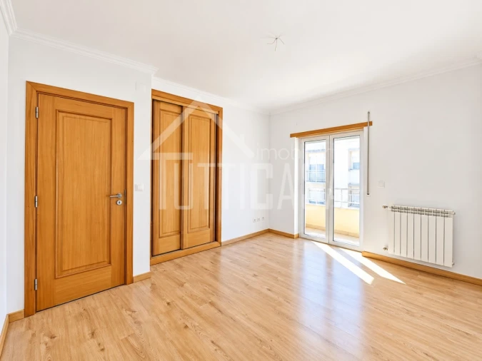 Apartamento T3 para Venda em Malveira e São Miguel de Alcainça Foto 16