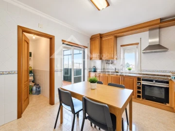 Apartamento T2 para Venda em Milharado