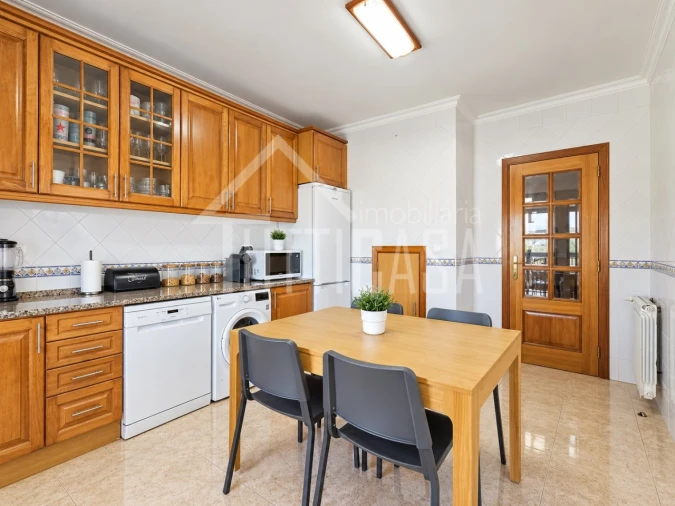 Apartamento T2 para Venda em Milharado Foto 11