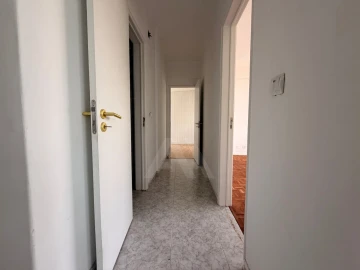 Apartamento T1 para Venda em Agualva e Mira-Sintra
