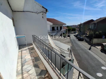 Apartamento T3 para Venda em Alverca do Ribatejo e Sobralinho