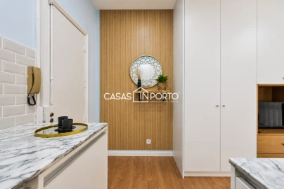 Apartamento para Venda em Cedofeita, Santo Ildefonso, Sé, Miragaia, São Nicolau e Vitória