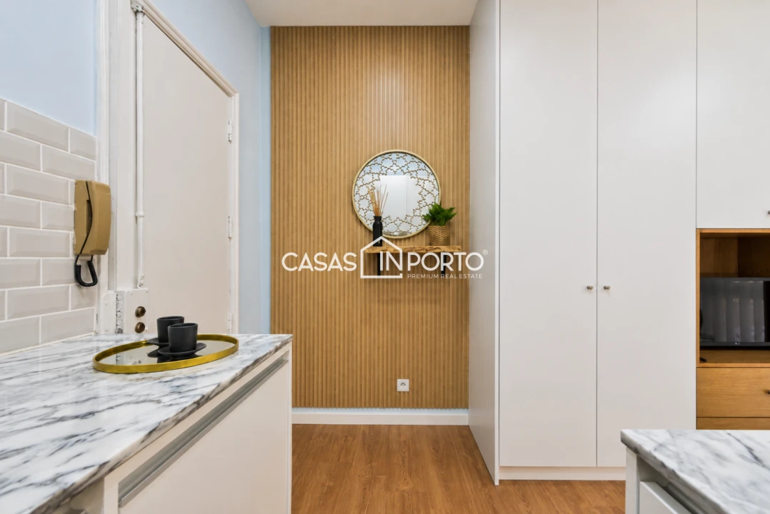 Apartamento para Venda em Cedofeita, Santo Ildefonso, Sé, Miragaia, São Nicolau e Vitória Foto 1