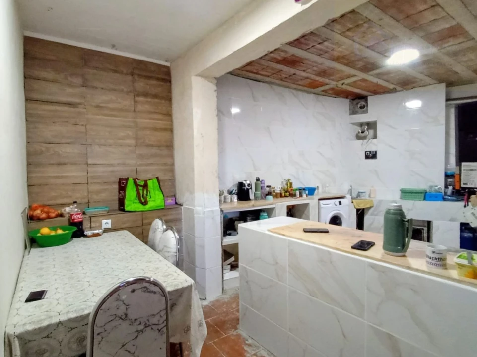 Moradia T2 para Venda em Senhorim Foto 1