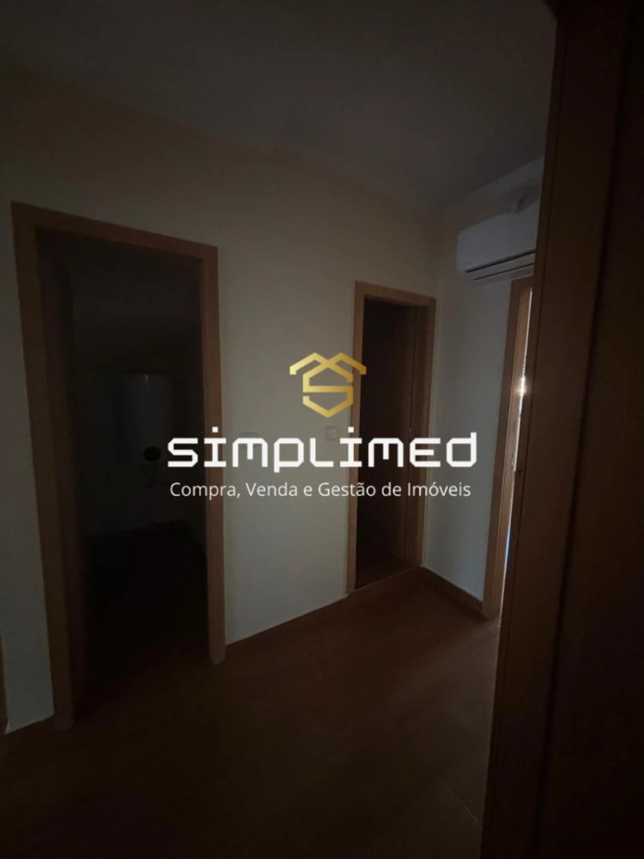 Apartamento T1 para Arrendamento em Oliveira do Douro Foto 4