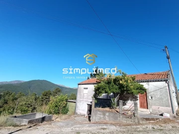 Moradia T3 para Venda em Teixoso e Sarzedo