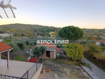 Moradia T3 para Venda em Belmonte e Colmeal da Torre