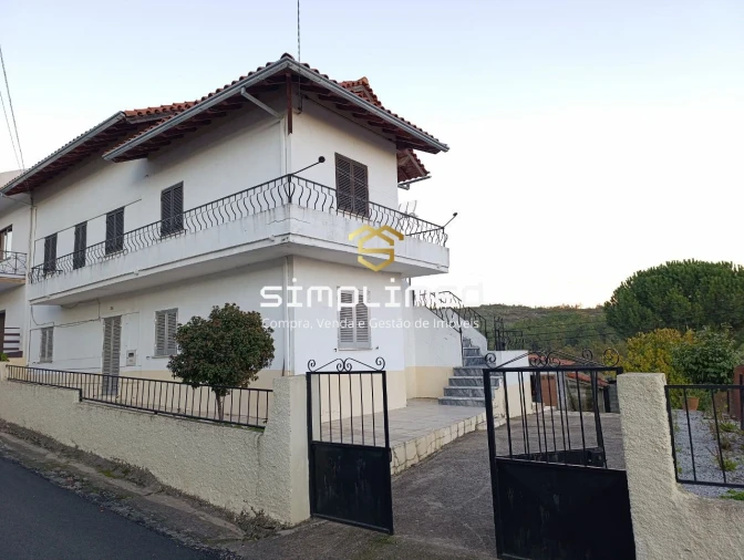 Moradia T3 para Venda em Belmonte e Colmeal da Torre Foto 6