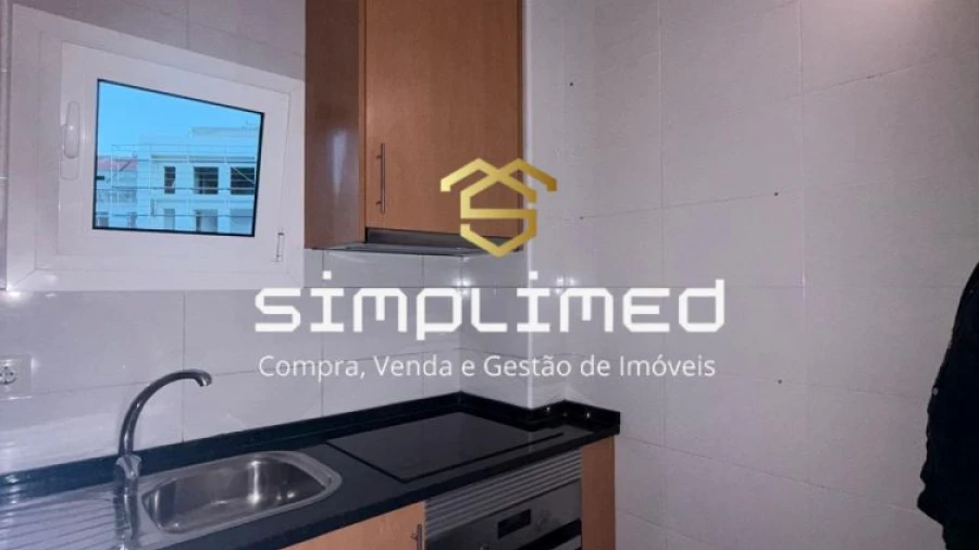 Apartamento T2 para Arrendamento em Oliveira do Douro