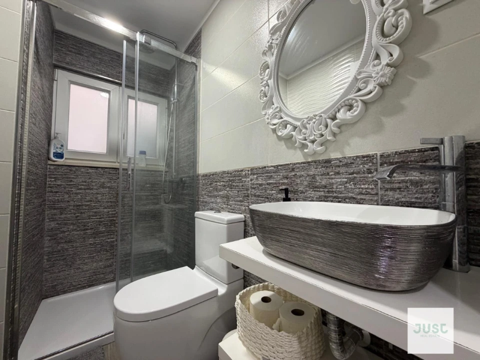 Apartamento T2 para Venda em Sesimbra (Santiago) Foto 12