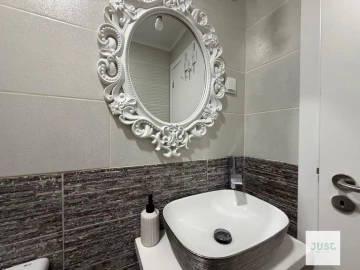 Apartamento T2 para Venda em Sesimbra (Santiago)